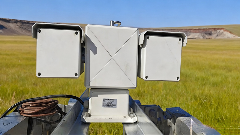 無(wú)電區(qū)、遠(yuǎn)距離：華瑞通的草原防火監(jiān)控方案如何實(shí)現(xiàn)24小時(shí)不間斷守護(hù)